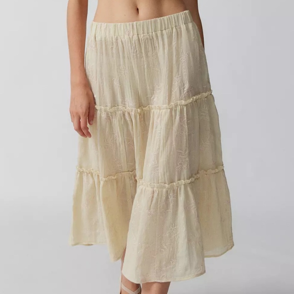 NWT! Urban Renewal Remnants Embroidered Tiered Maxi Skirt - M